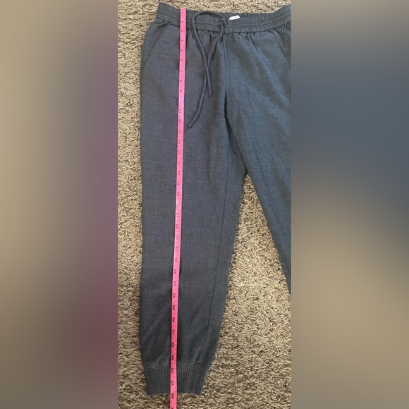 Women’s J Crew Stretch Pants Gray with 2 Back Pockets Size 2 - Picture 4 of 8